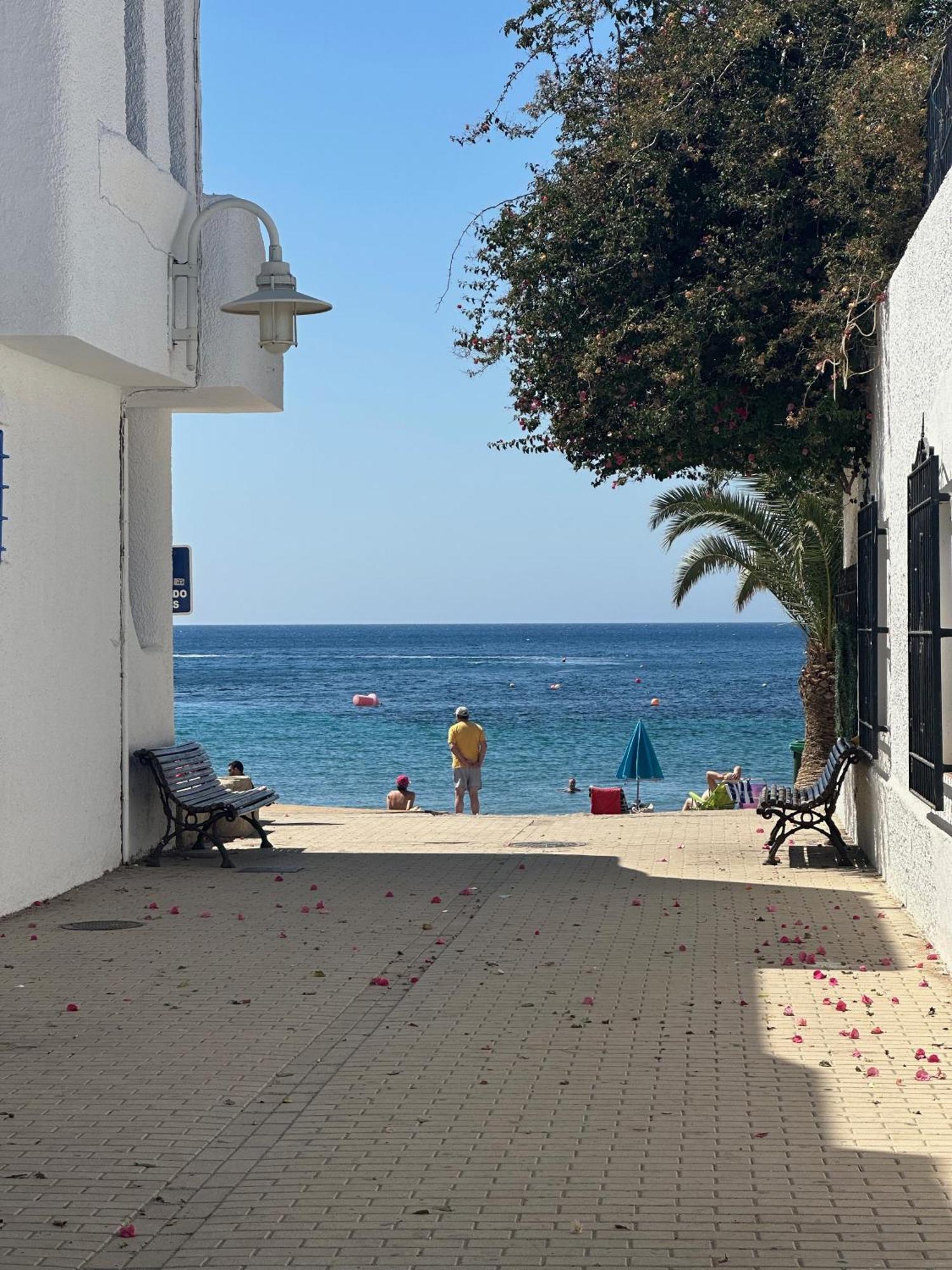Arto Blanco Leilighet Agua Amarga  Eksteriør bilde
